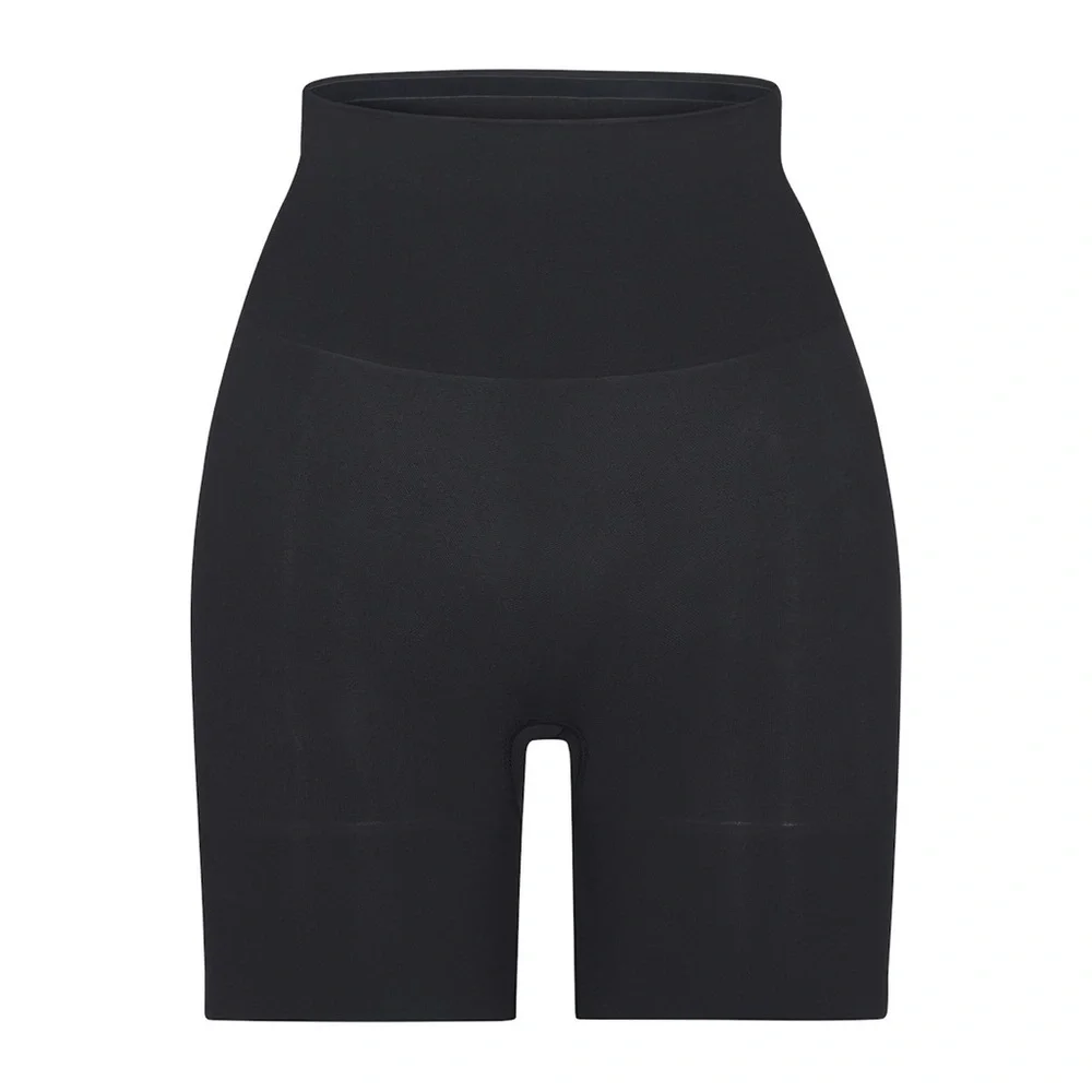 SKIMS Butt Lifting Shorts with Seamless Sculpt NWOT - Picture 3 of 9